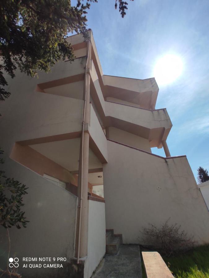 Apartments Anne Petrovac Exterior foto