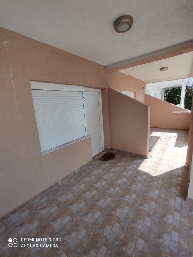 Apartments Anne Petrovac Exterior foto