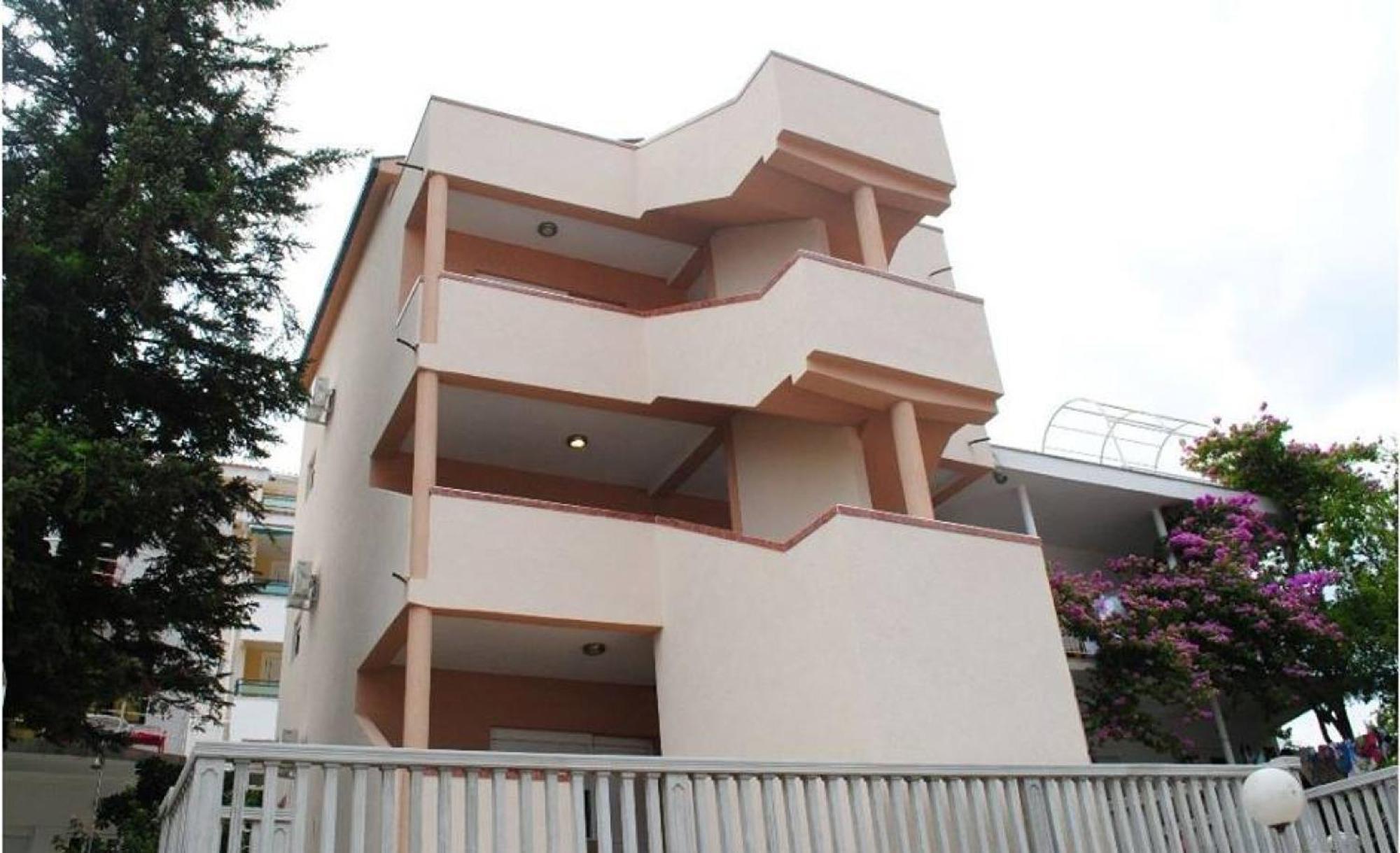 Apartments Anne Petrovac Exterior foto